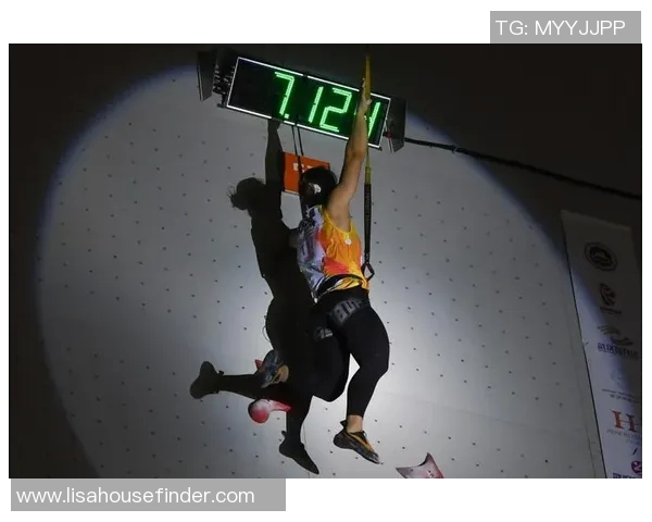 上海飞盘队在攀岩联赛中的速度表现分析与点评